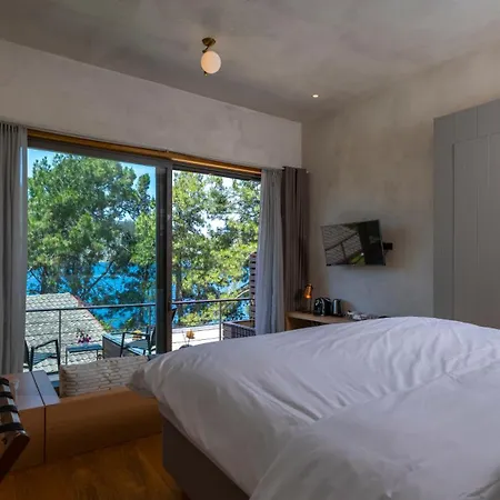 Miamai Boutique - Adult Only Hotel