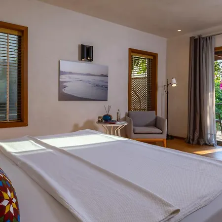 Miamai Boutique - Adult Only