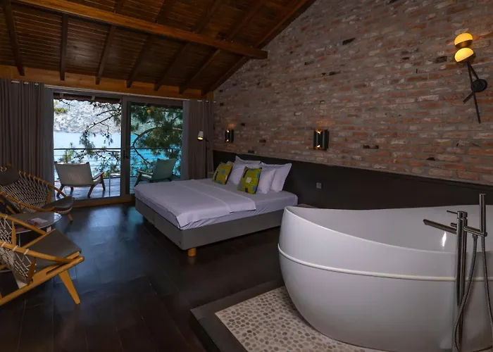 Miamai Boutique - Adult Only 3* 보즈부른