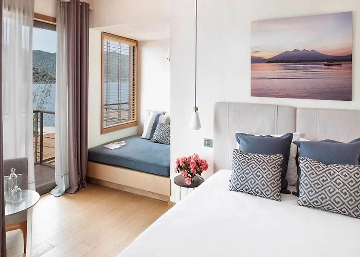 호텔 Miamai Boutique - Adult Only 3*