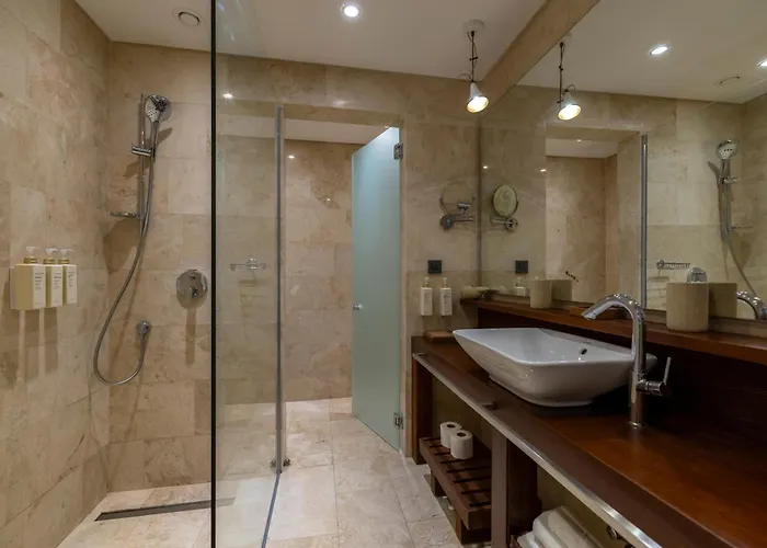 Miamai Boutique - Adult Only Hotel 3*